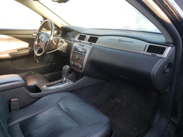 Photo 4 VIN: 2G1WD58C079276357 - CHEVROLET IMPALA 