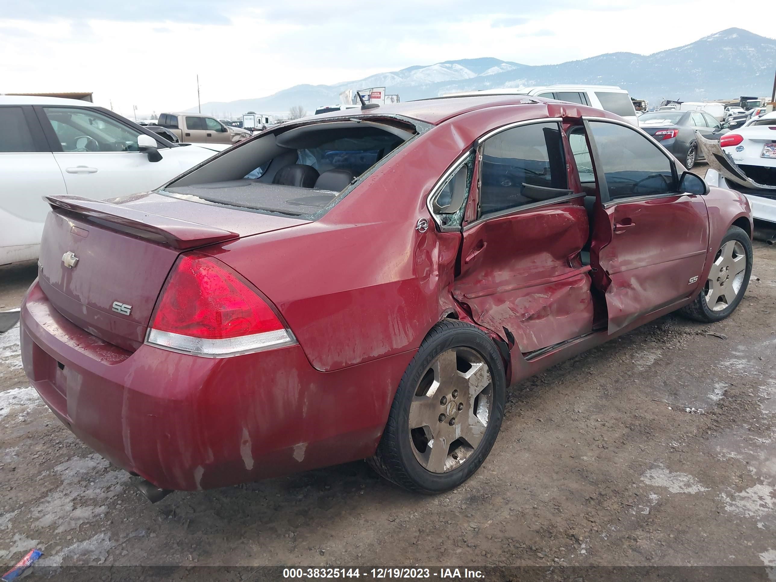 Photo 3 VIN: 2G1WD58C379240470 - CHEVROLET IMPALA 