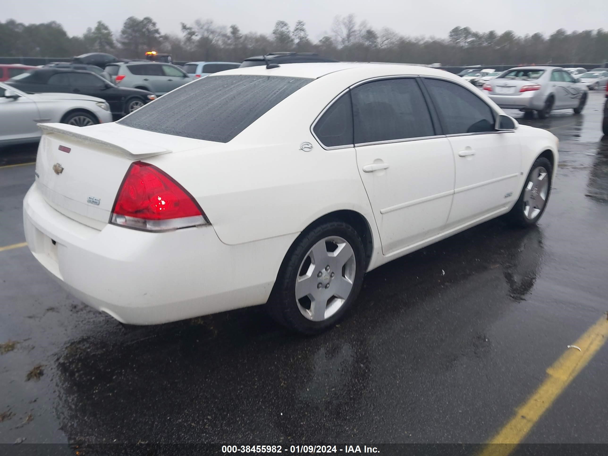 Photo 3 VIN: 2G1WD58C379252408 - CHEVROLET IMPALA 