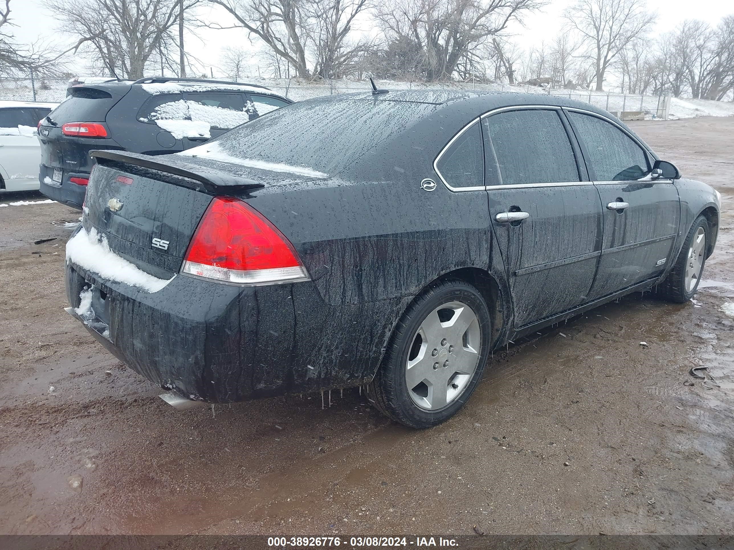 Photo 3 VIN: 2G1WD58C679130836 - CHEVROLET IMPALA 