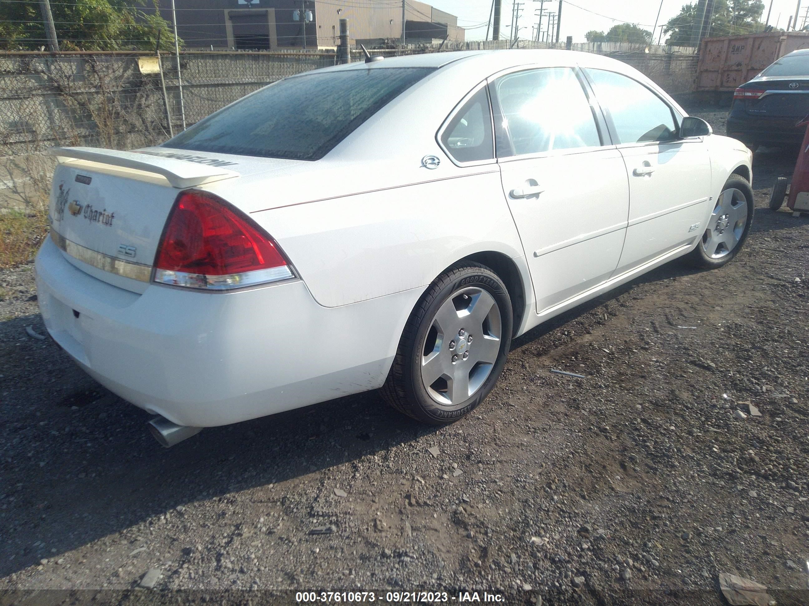 Photo 3 VIN: 2G1WD58C879337888 - CHEVROLET IMPALA 