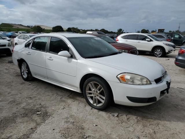 Photo 3 VIN: 2G1WD5E35C1157538 - CHEVROLET IMPALA 