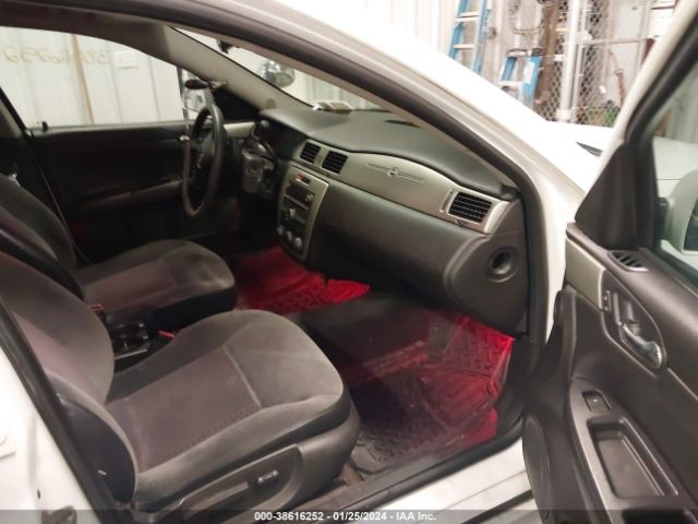 Photo 4 VIN: 2G1WD5E37C1320075 - CHEVROLET IMPALA 