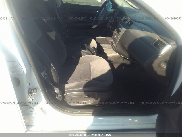 Photo 4 VIN: 2G1WD5E37D1182684 - CHEVROLET IMPALA POLICE 