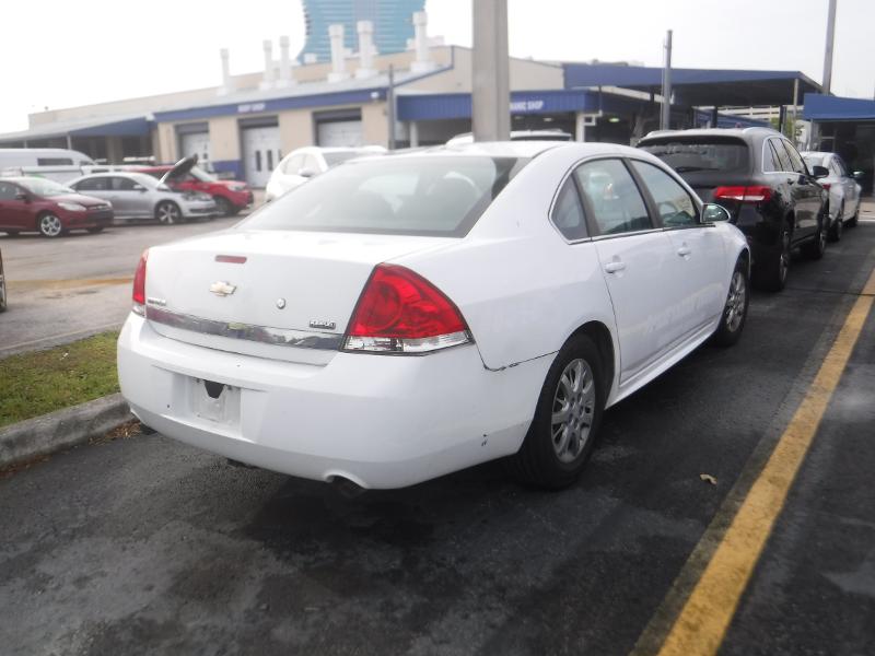 Photo 2 VIN: 2G1WD5EM8B1136464 - CHEVROLET IMPALA 