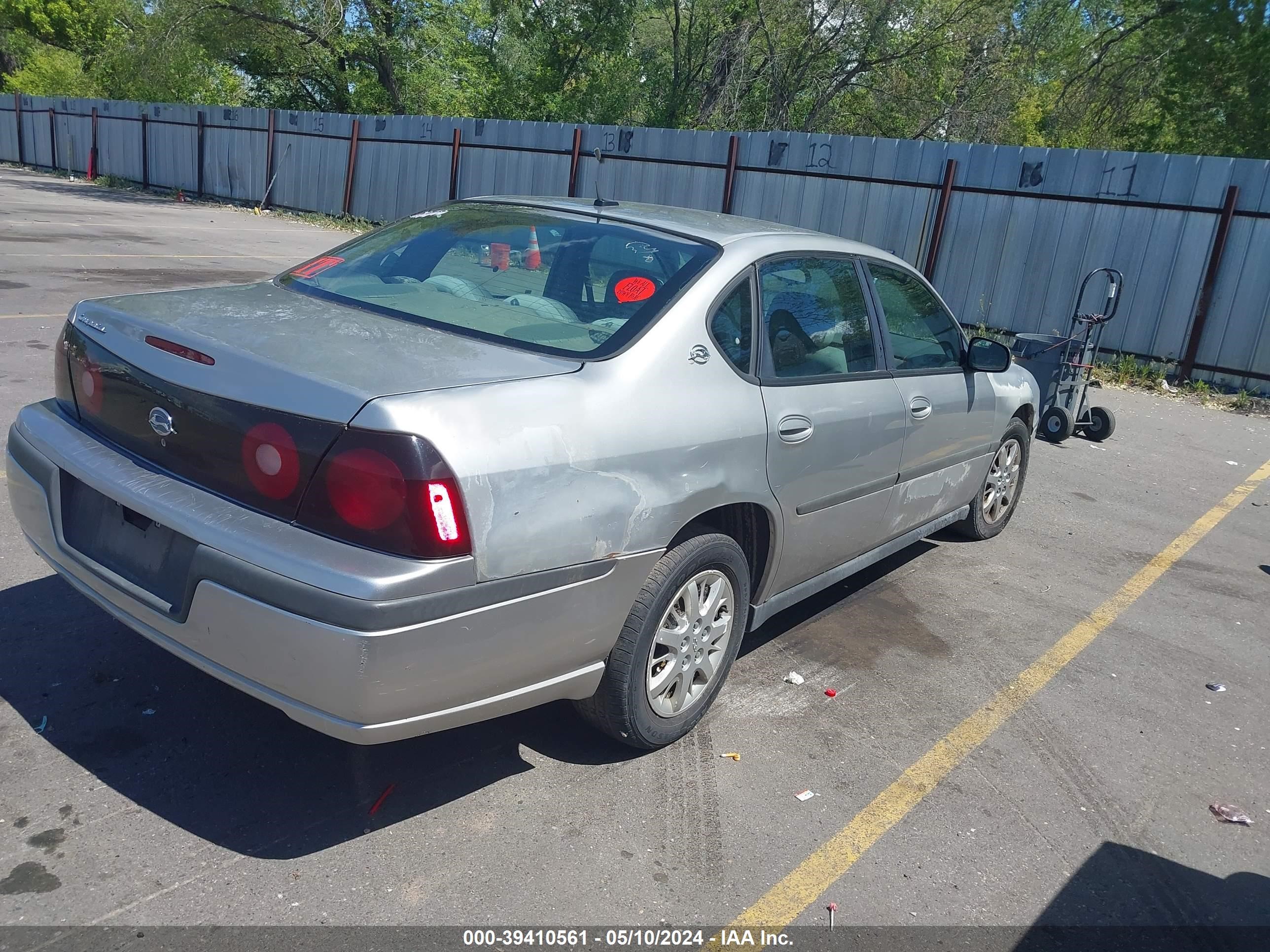 Photo 3 VIN: 2G1WF52E259143861 - CHEVROLET IMPALA 