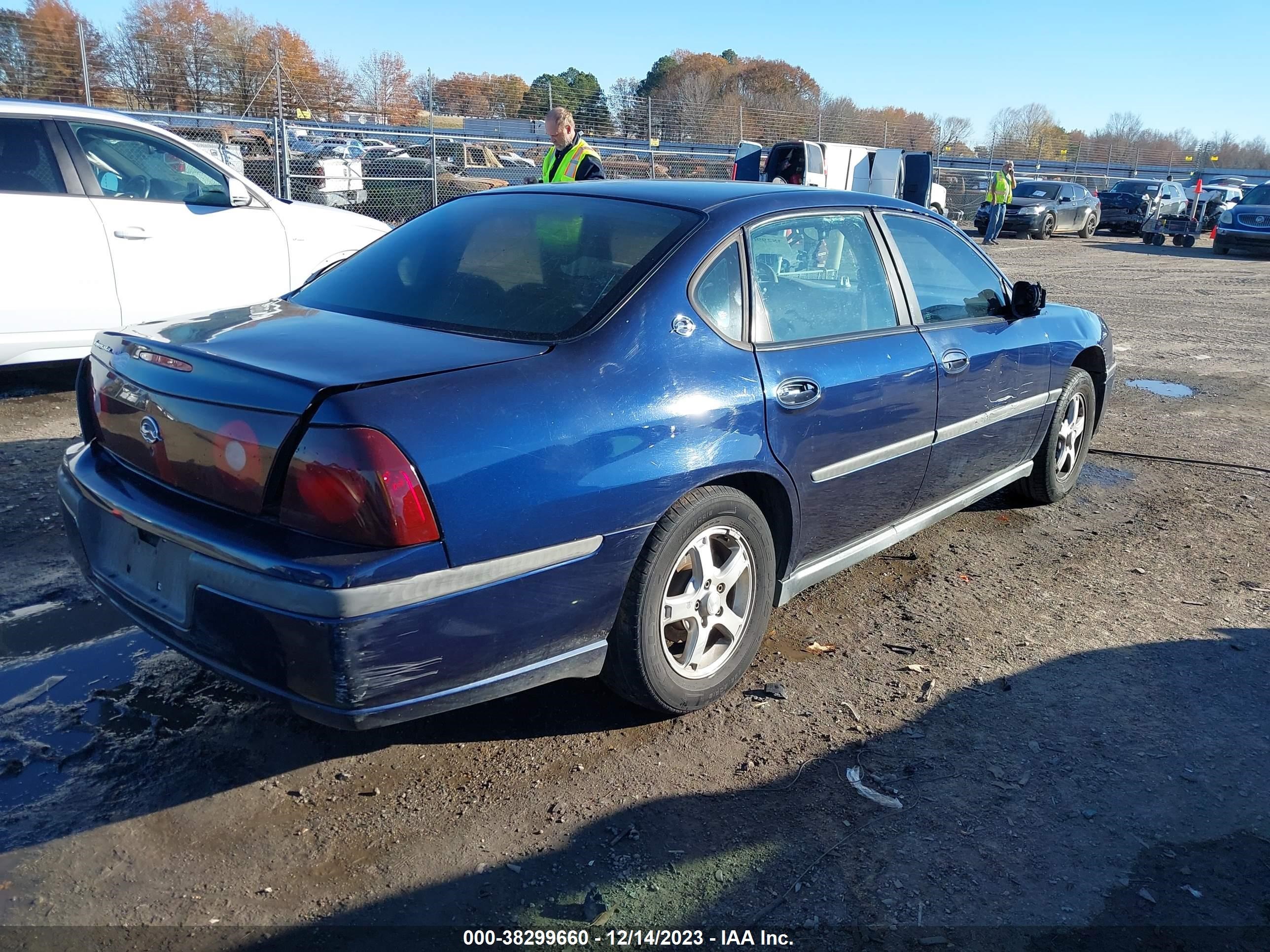 Photo 3 VIN: 2G1WF52E329351601 - CHEVROLET IMPALA 