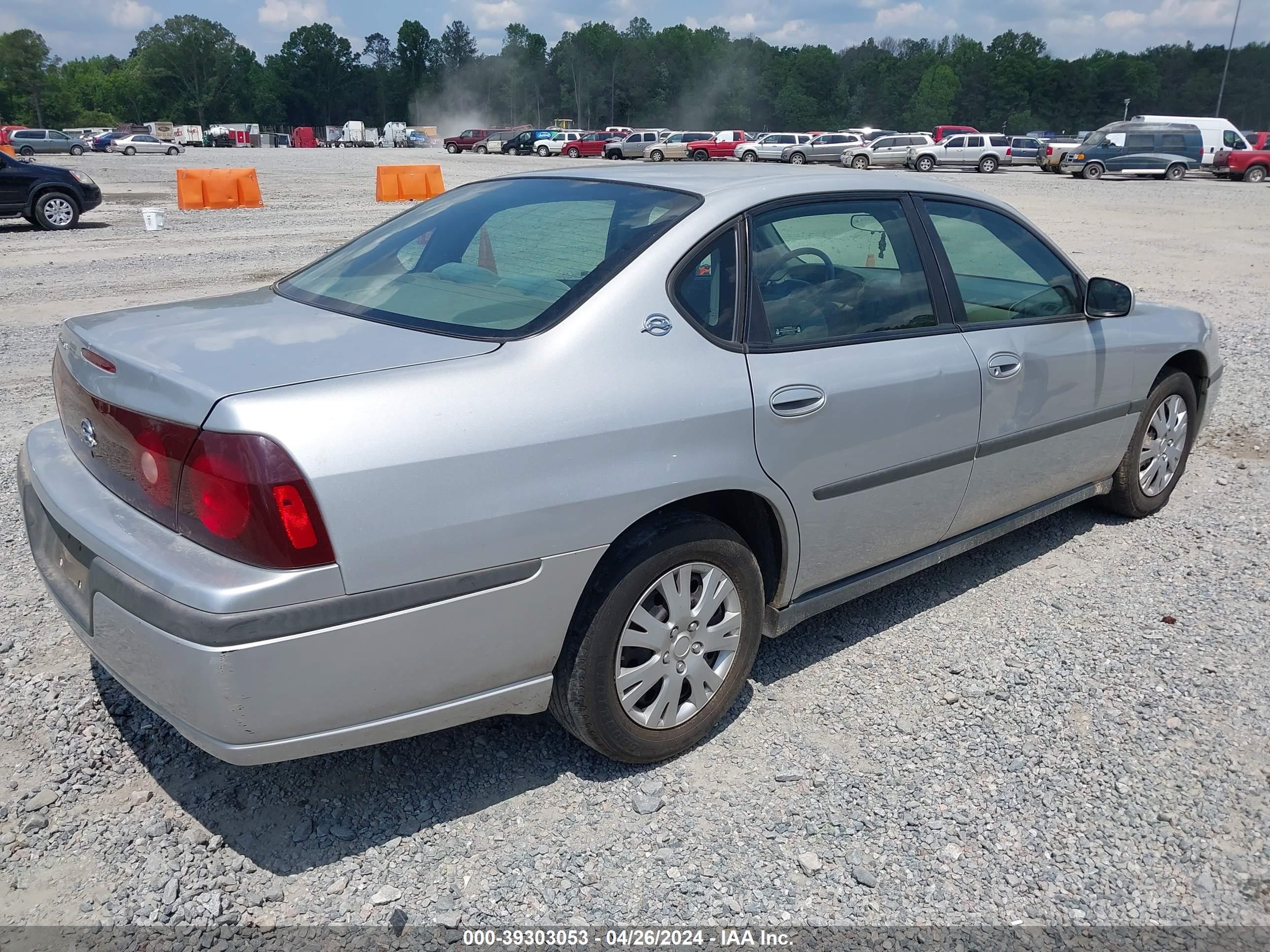 Photo 3 VIN: 2G1WF55E729100365 - CHEVROLET IMPALA 