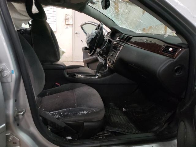 Photo 4 VIN: 2G1WF5E32C1146975 - CHEVROLET IMPALA LS 