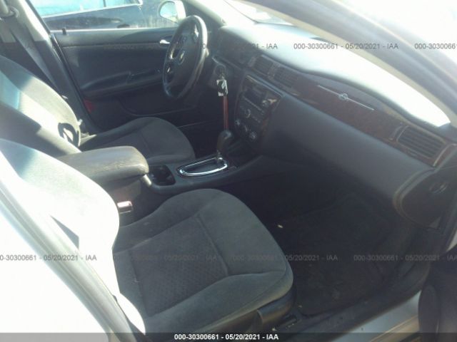 Photo 4 VIN: 2G1WF5E33C1133457 - CHEVROLET IMPALA 