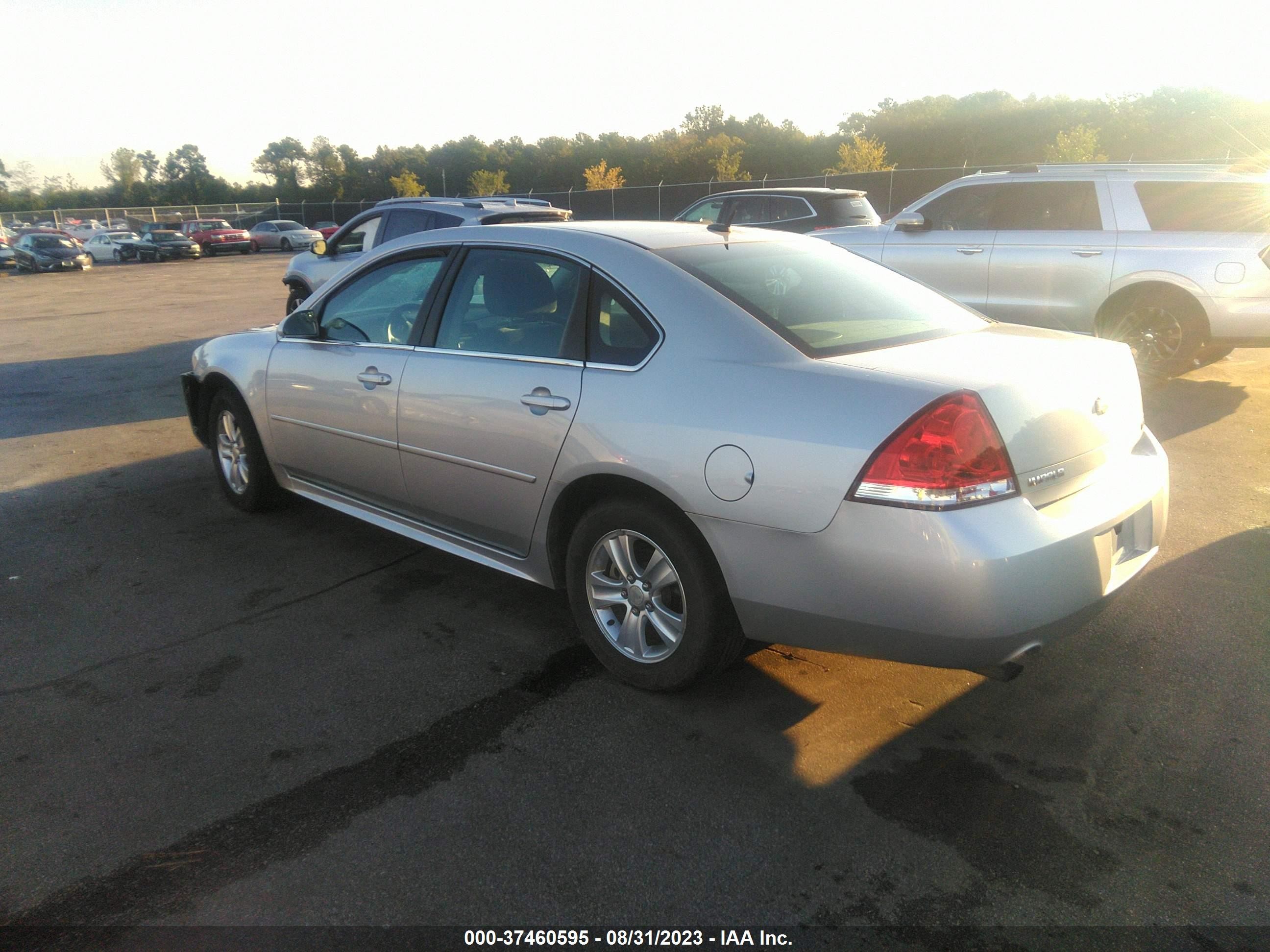 Photo 2 VIN: 2G1WF5E34C1191769 - CHEVROLET IMPALA 