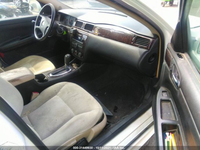 Photo 4 VIN: 2G1WF5E34C1220428 - CHEVROLET IMPALA 