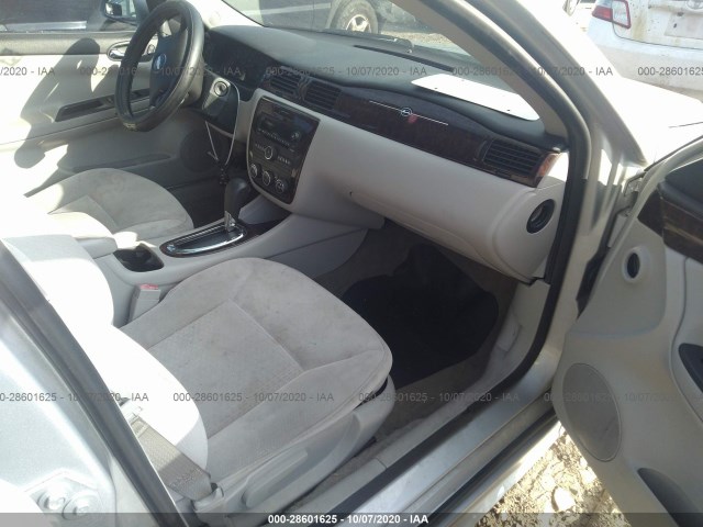 Photo 4 VIN: 2G1WF5E34D1169854 - CHEVROLET IMPALA 