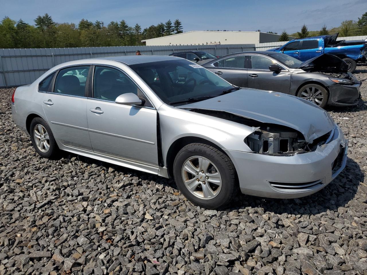 Photo 3 VIN: 2G1WF5E35C1136344 - CHEVROLET IMPALA 