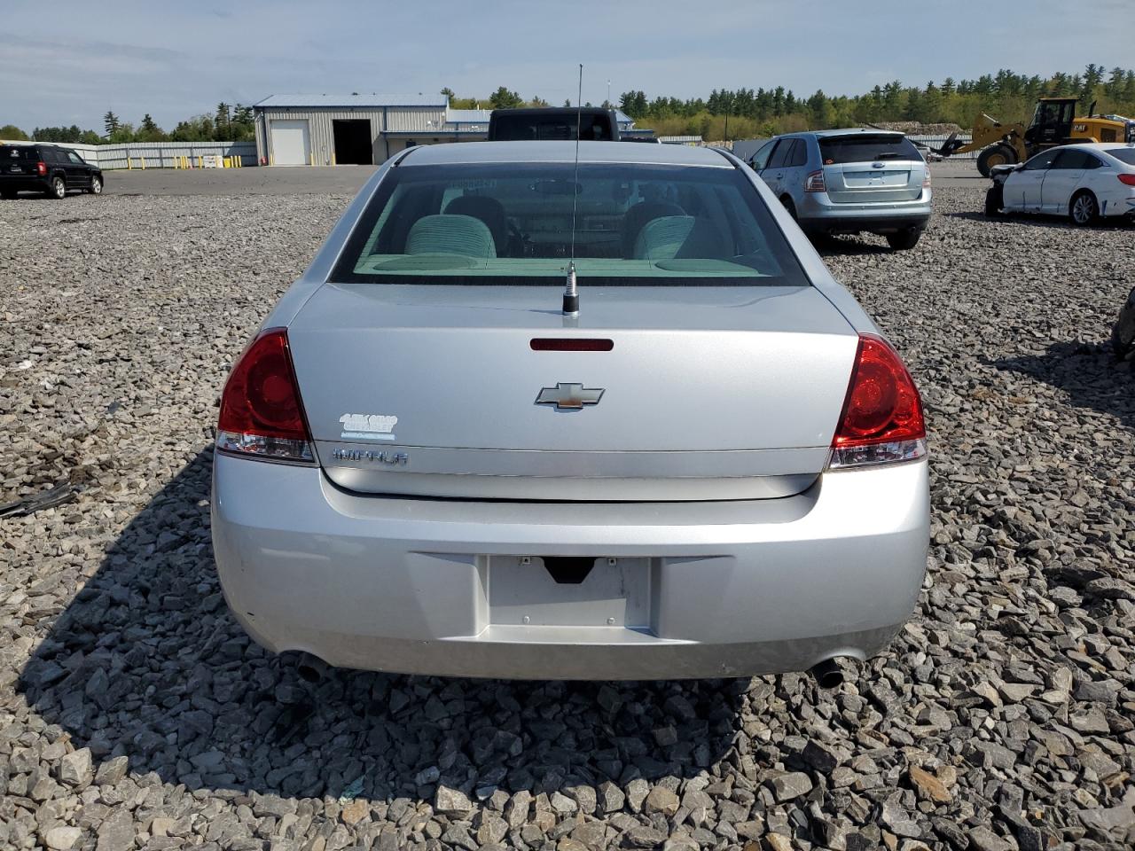 Photo 5 VIN: 2G1WF5E35C1136344 - CHEVROLET IMPALA 