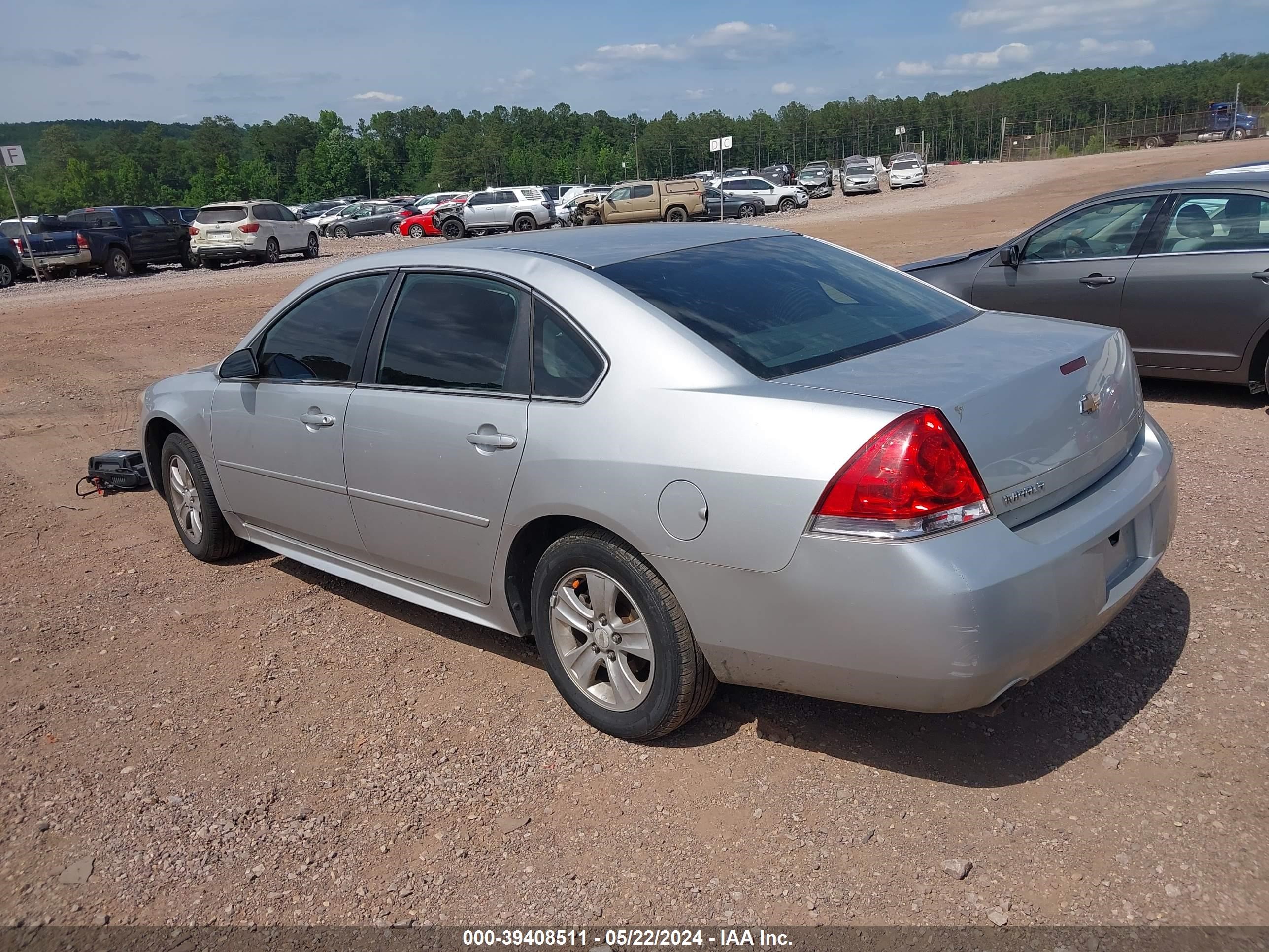 Photo 2 VIN: 2G1WF5E35C1254121 - CHEVROLET IMPALA 