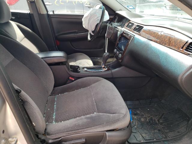 Photo 4 VIN: 2G1WF5E35D1129993 - CHEVROLET IMPALA 