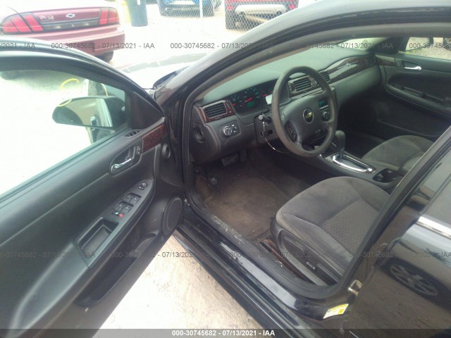 Photo 4 VIN: 2G1WF5E36C1327075 - CHEVROLET IMPALA 