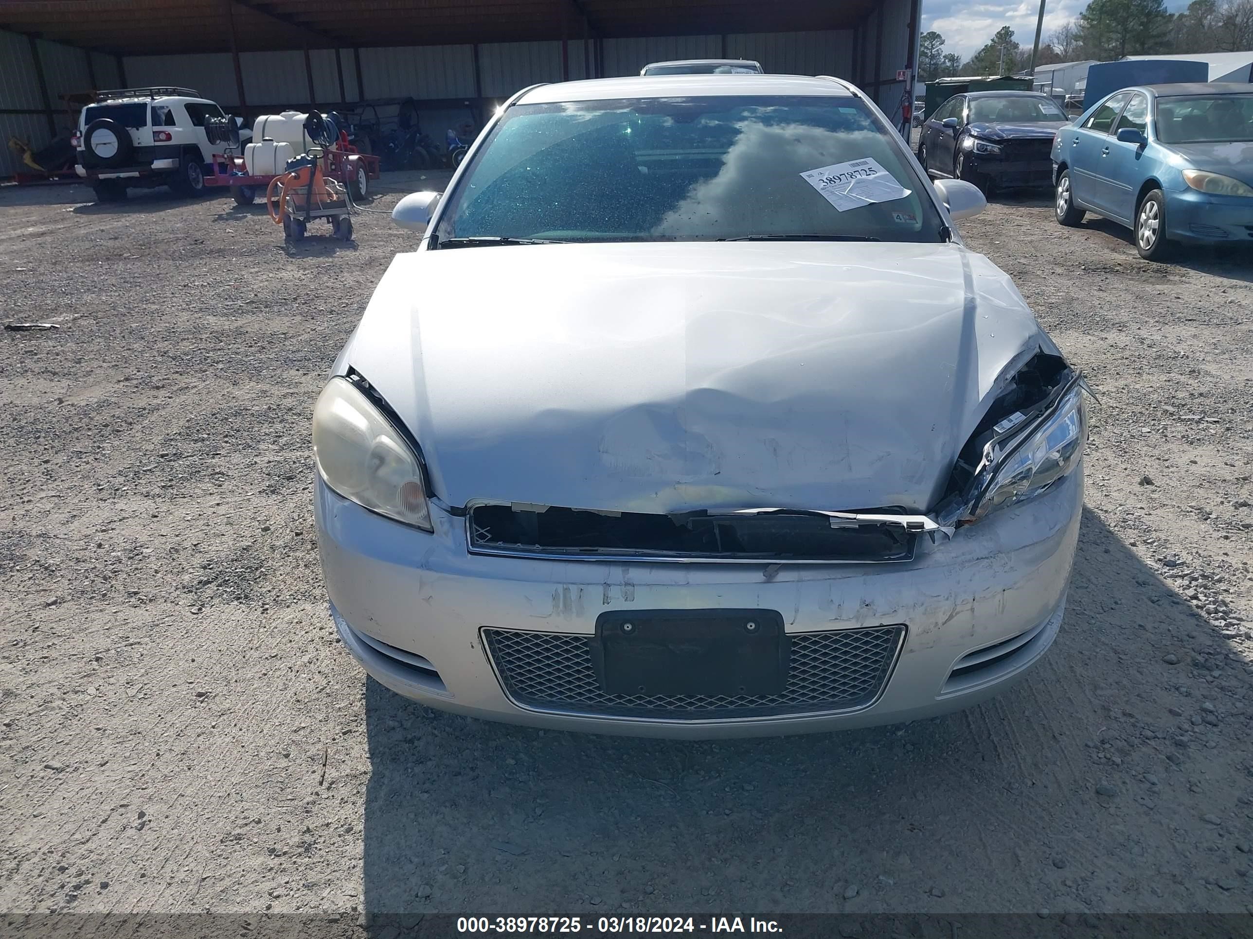 Photo 11 VIN: 2G1WF5E36D1262648 - CHEVROLET IMPALA 