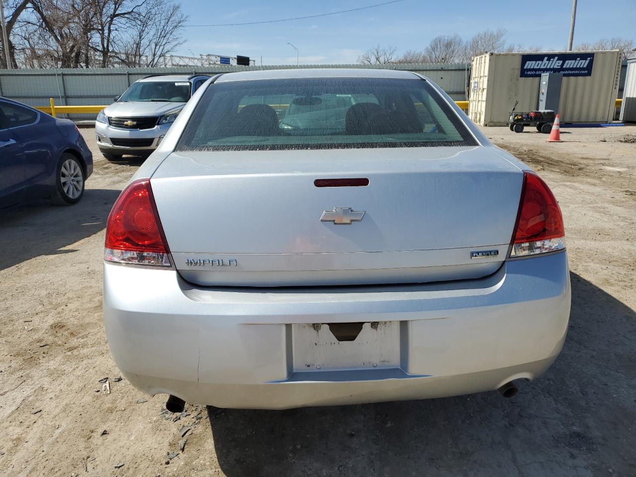 Photo 5 VIN: 2G1WF5E36D1265792 - CHEVROLET IMPALA 