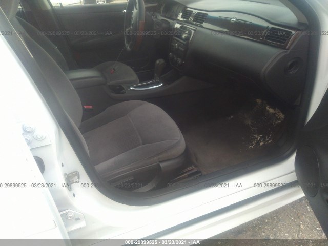 Photo 4 VIN: 2G1WF5E37C1151721 - CHEVROLET IMPALA 