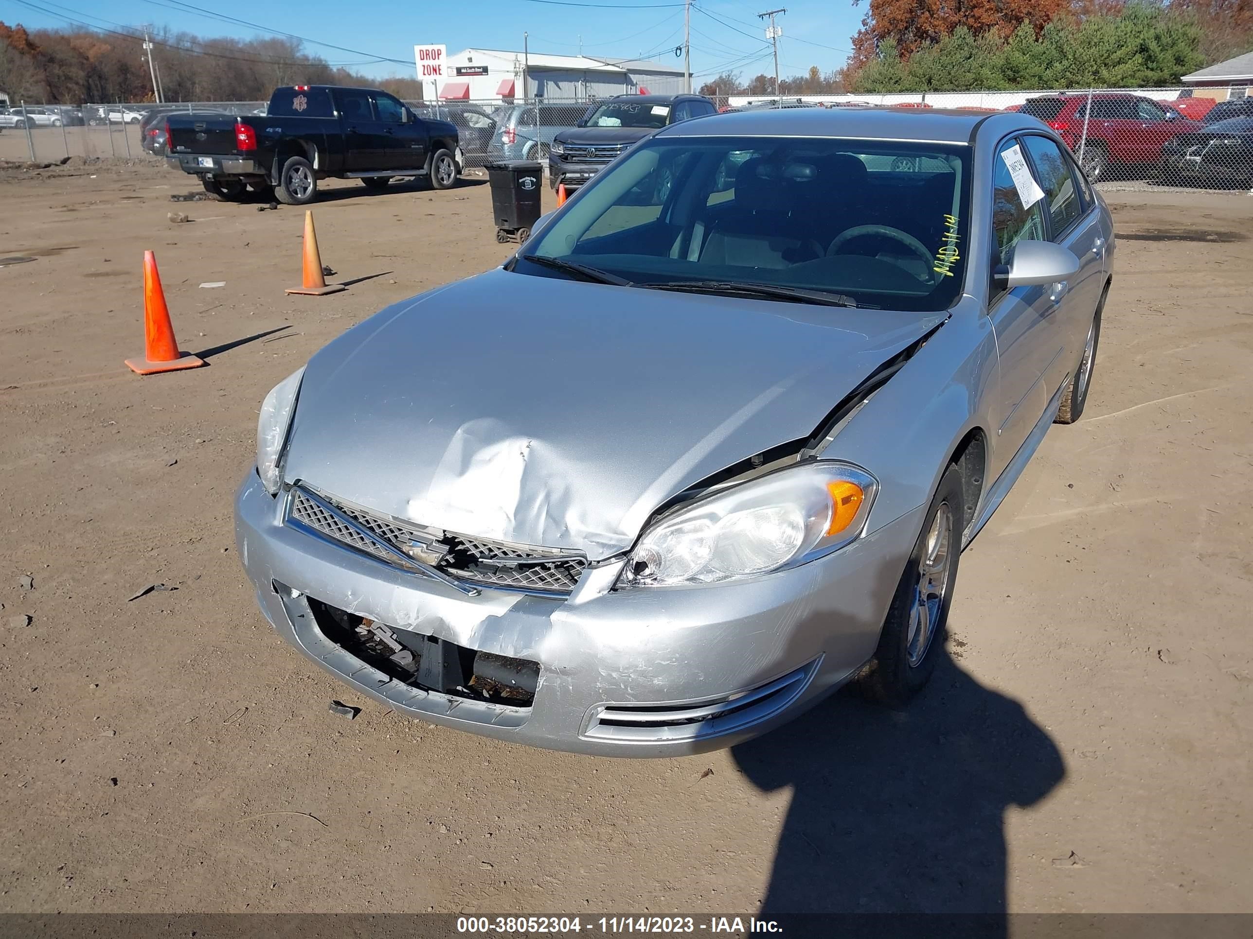 Photo 1 VIN: 2G1WF5E37C1306994 - CHEVROLET IMPALA 