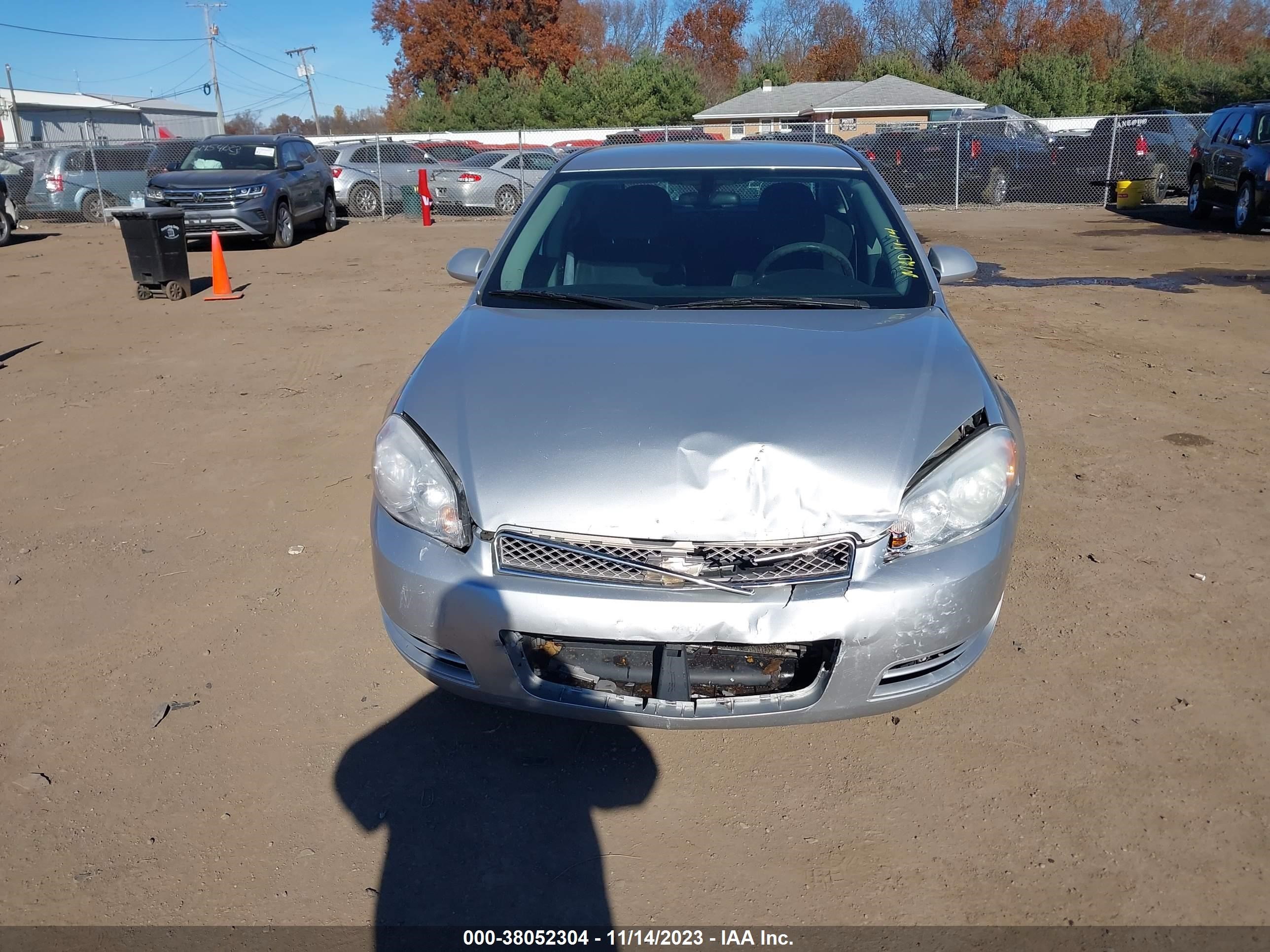 Photo 11 VIN: 2G1WF5E37C1306994 - CHEVROLET IMPALA 