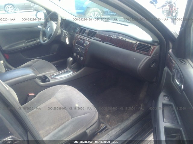 Photo 4 VIN: 2G1WF5E38C1267655 - CHEVROLET IMPALA 