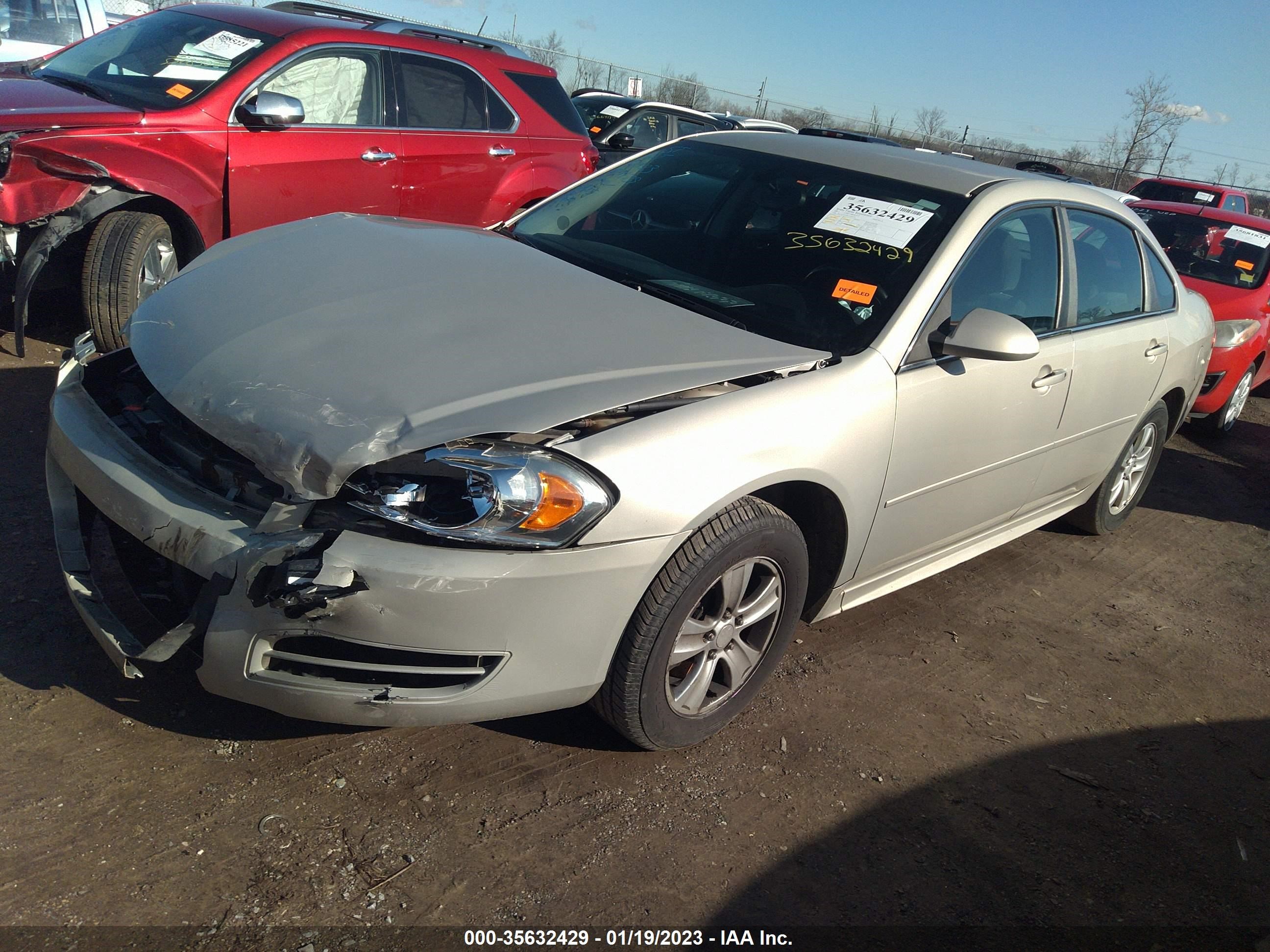 Photo 1 VIN: 2G1WF5E39C1174739 - CHEVROLET IMPALA 