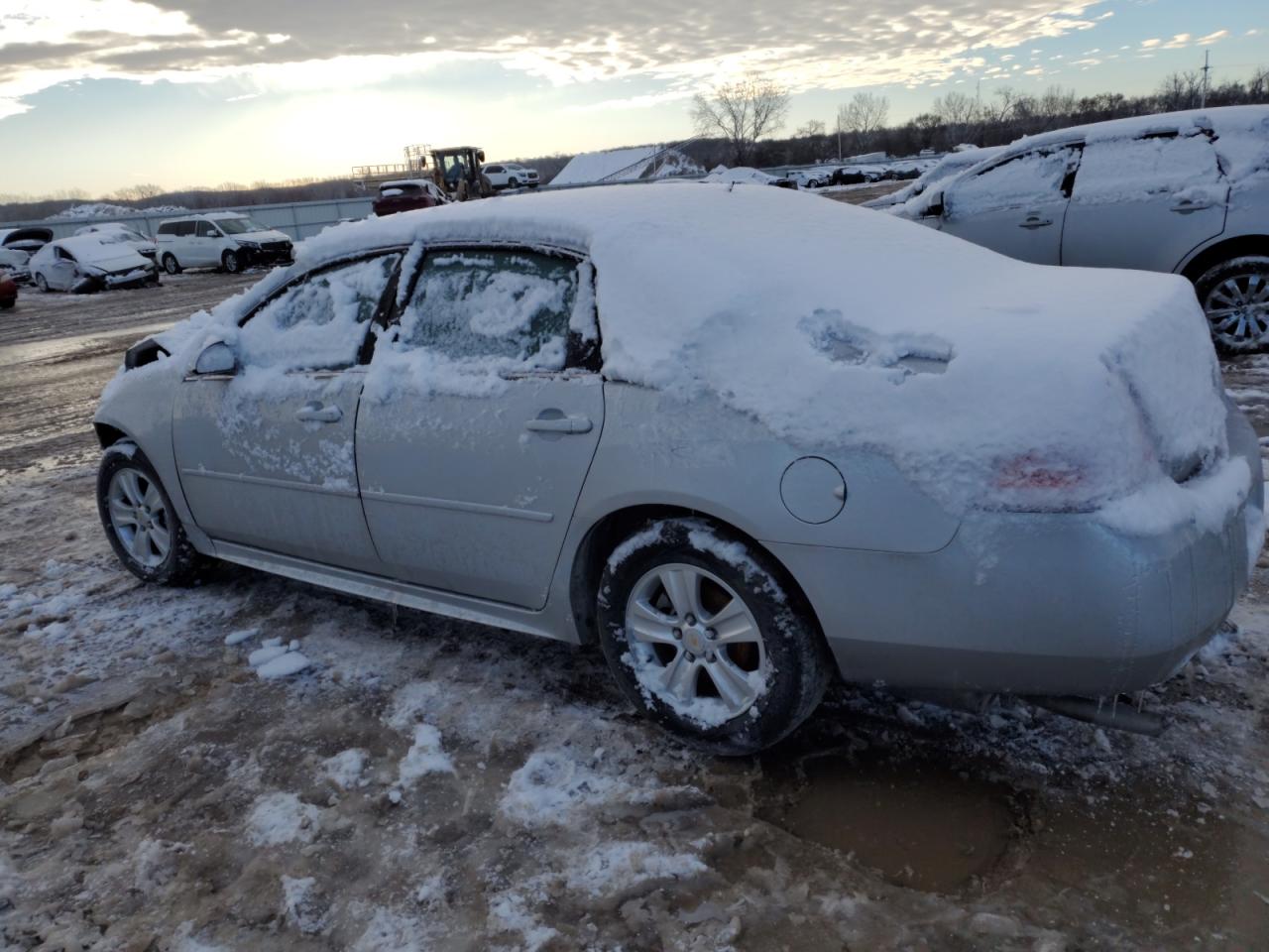 Photo 1 VIN: 2G1WF5E39D1147493 - CHEVROLET IMPALA 