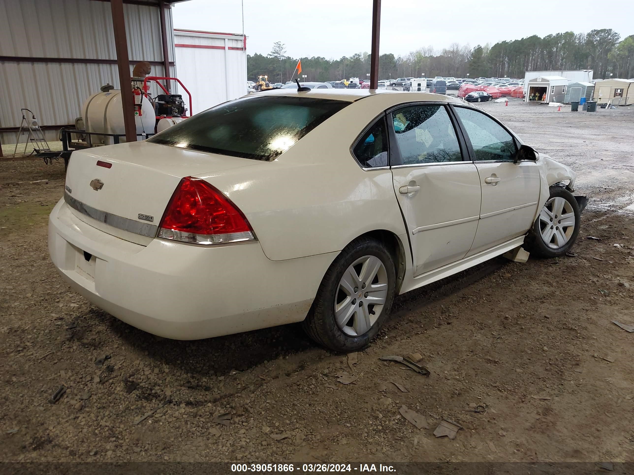 Photo 3 VIN: 2G1WF5EK1B1285677 - CHEVROLET IMPALA 