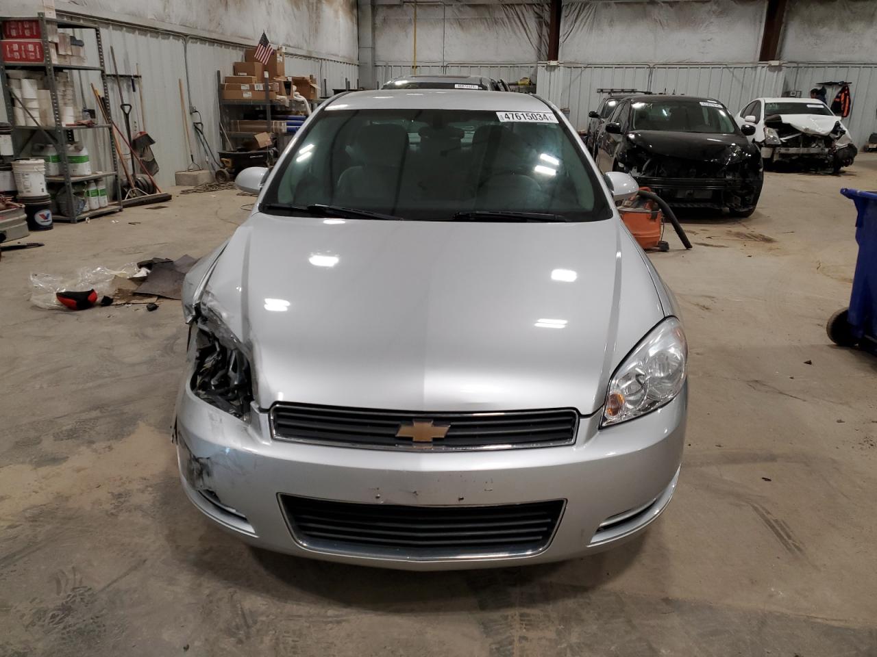 Photo 4 VIN: 2G1WF5EK6B1300755 - CHEVROLET IMPALA 