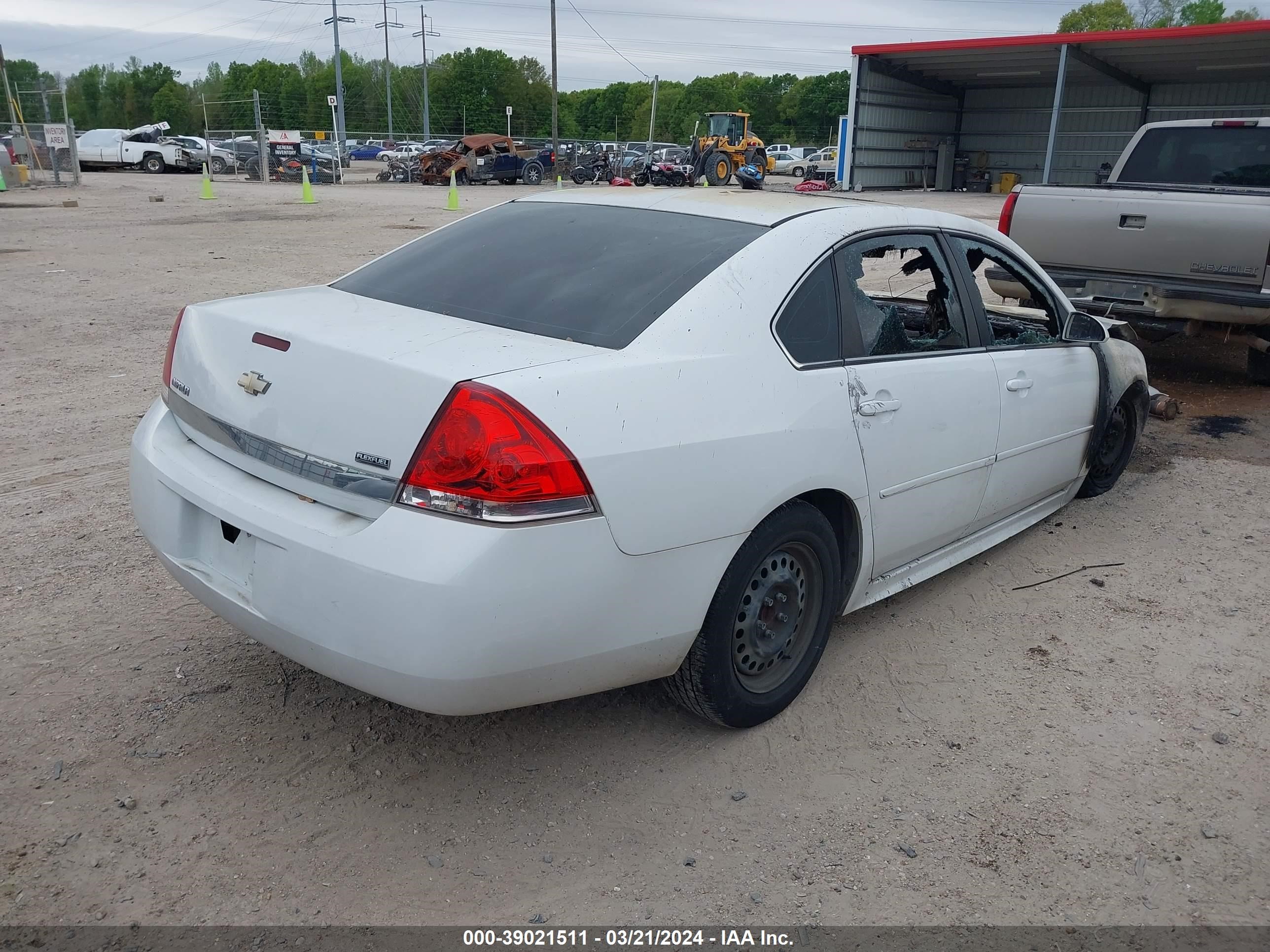 Photo 3 VIN: 2G1WF5EK9B1125398 - CHEVROLET IMPALA 