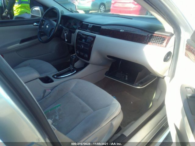 Photo 4 VIN: 2G1WG5E30C1270305 - CHEVROLET IMPALA 