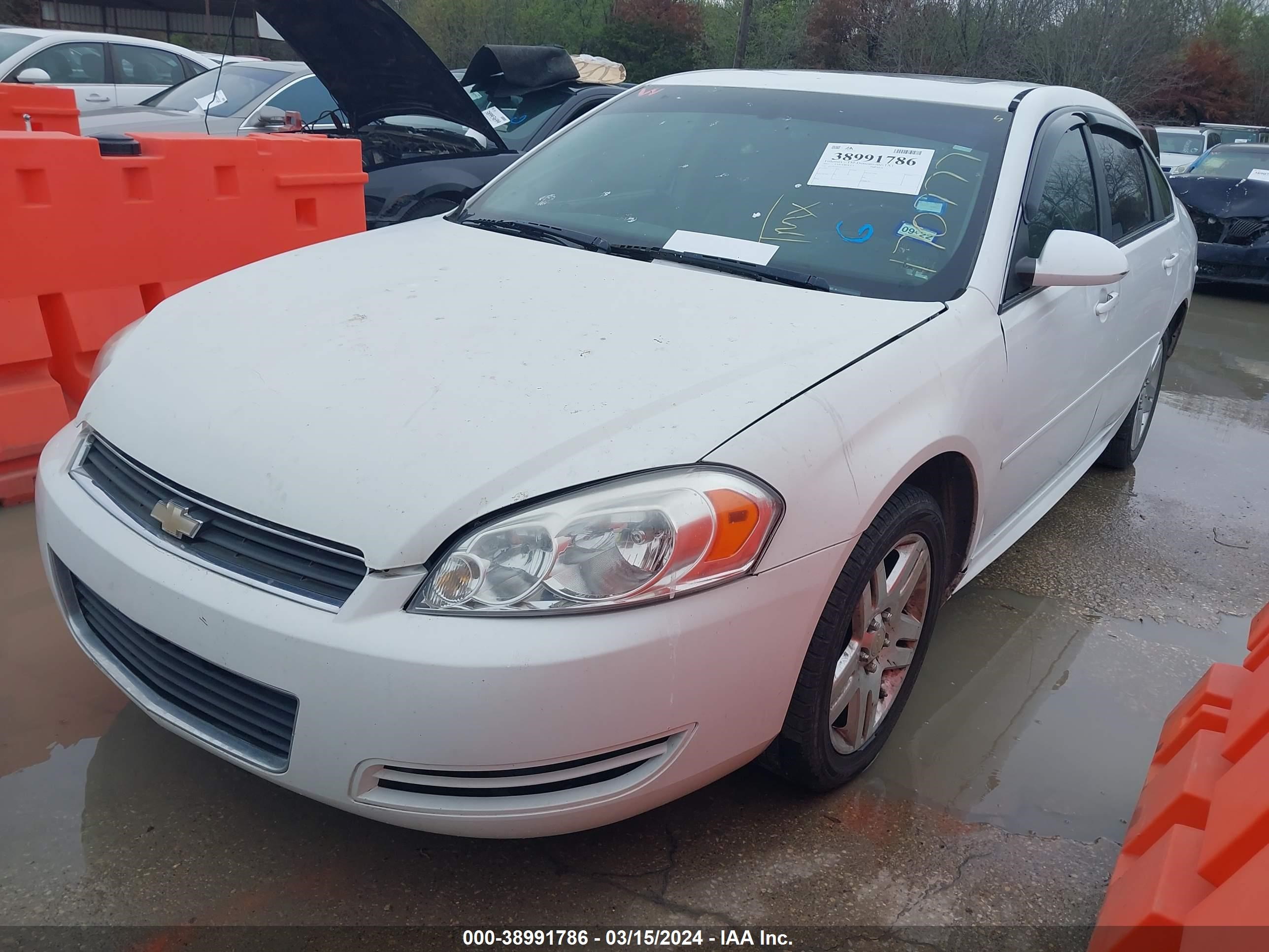 Photo 1 VIN: 2G1WG5E31C1170777 - CHEVROLET IMPALA 