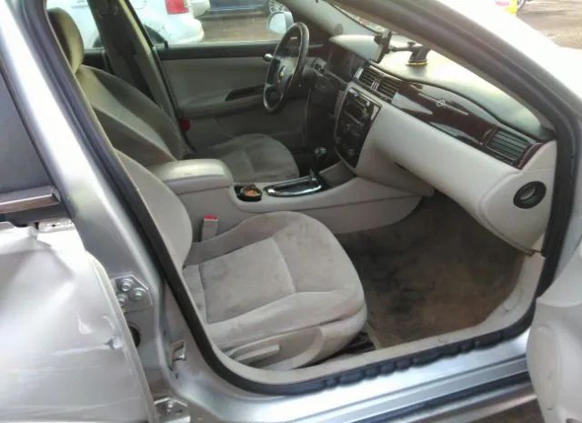 Photo 4 VIN: 2G1WG5E31D1109785 - CHEVROLET IMPALA 