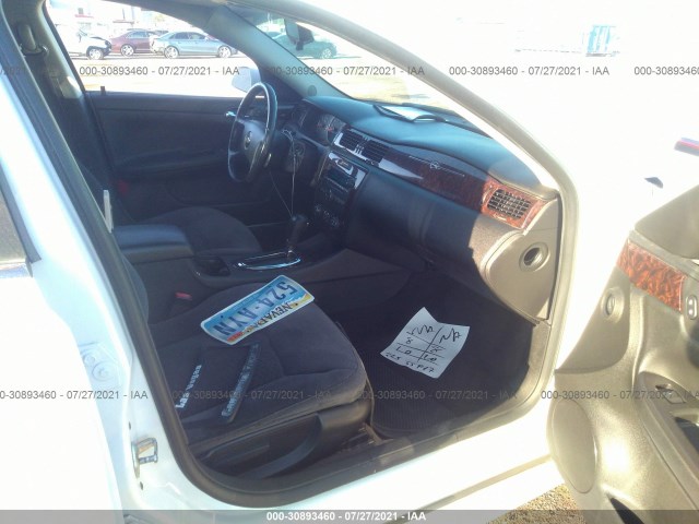 Photo 4 VIN: 2G1WG5E31D1232194 - CHEVROLET IMPALA 