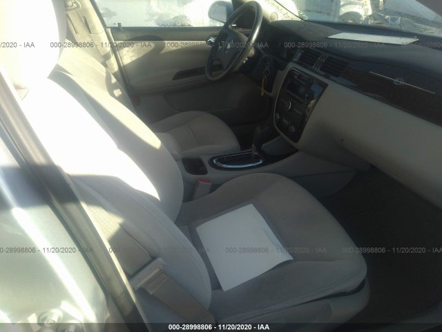 Photo 4 VIN: 2G1WG5E34C1103185 - CHEVROLET IMPALA 