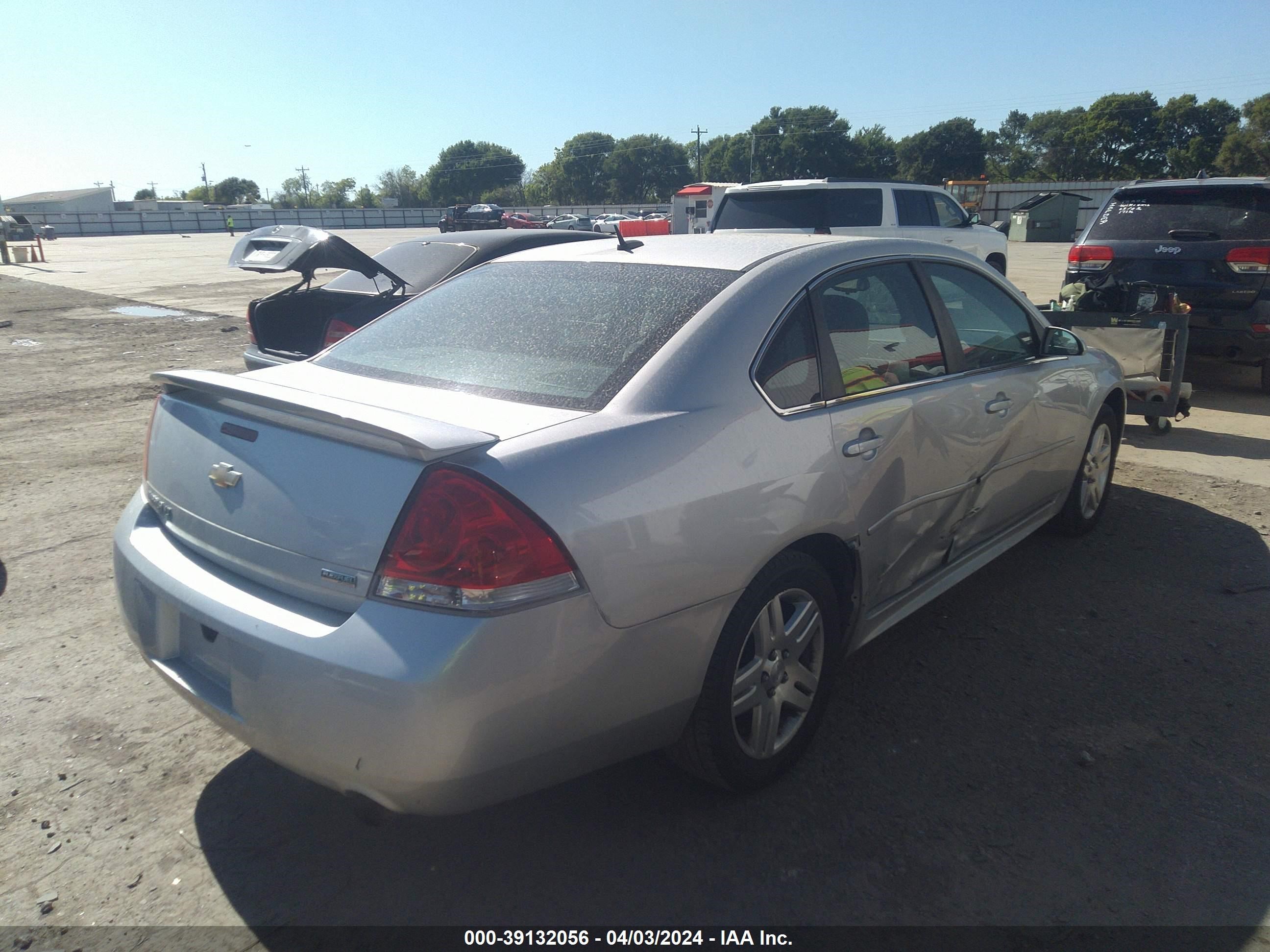 Photo 3 VIN: 2G1WG5E35D1180309 - CHEVROLET IMPALA 