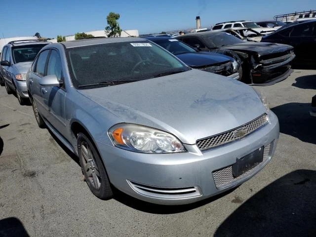 Photo 3 VIN: 2G1WG5E36C1104841 - CHEVROLET IMPALA LT 