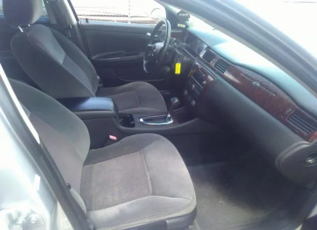 Photo 4 VIN: 2G1WG5E36C1136205 - CHEVROLET IMPALA 