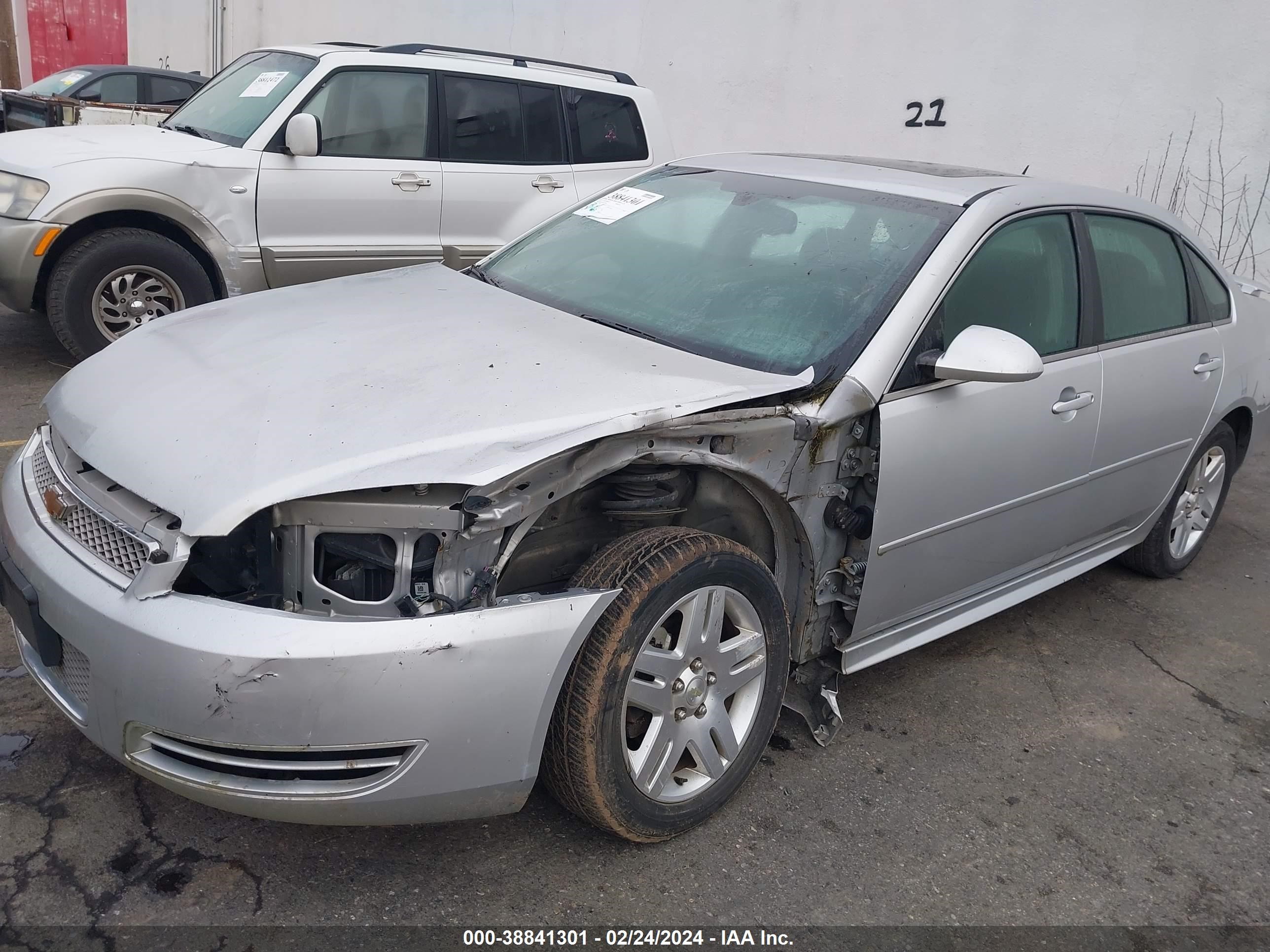 Photo 5 VIN: 2G1WG5E36D1123990 - CHEVROLET IMPALA 