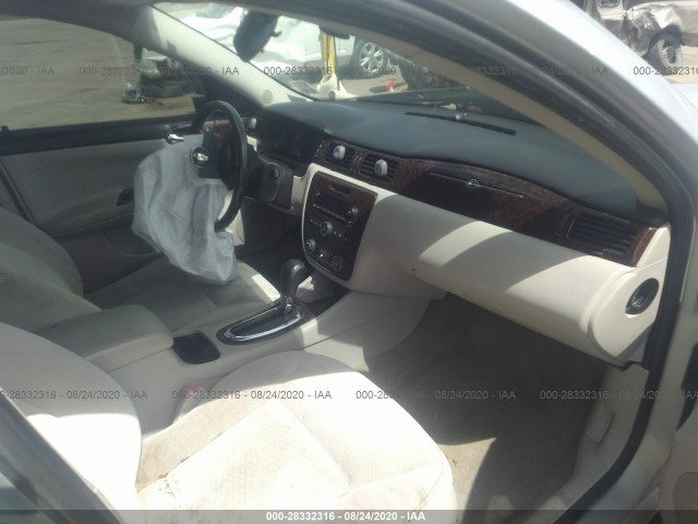 Photo 4 VIN: 2G1WG5E37C1145950 - CHEVROLET IMPALA 