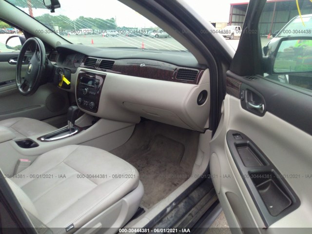 Photo 4 VIN: 2G1WG5E37C1315028 - CHEVROLET IMPALA 