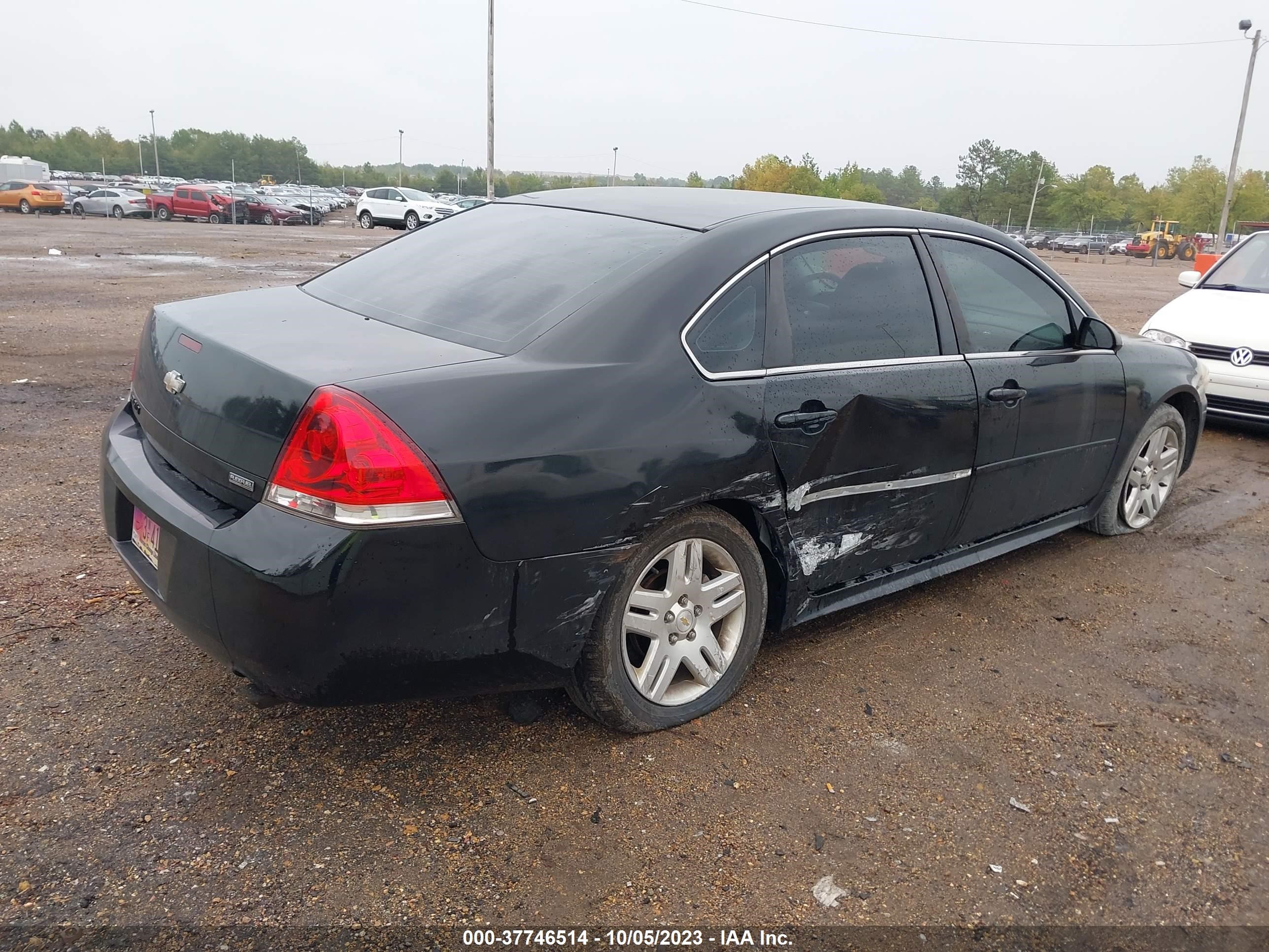 Photo 3 VIN: 2G1WG5E38C1110236 - CHEVROLET IMPALA 