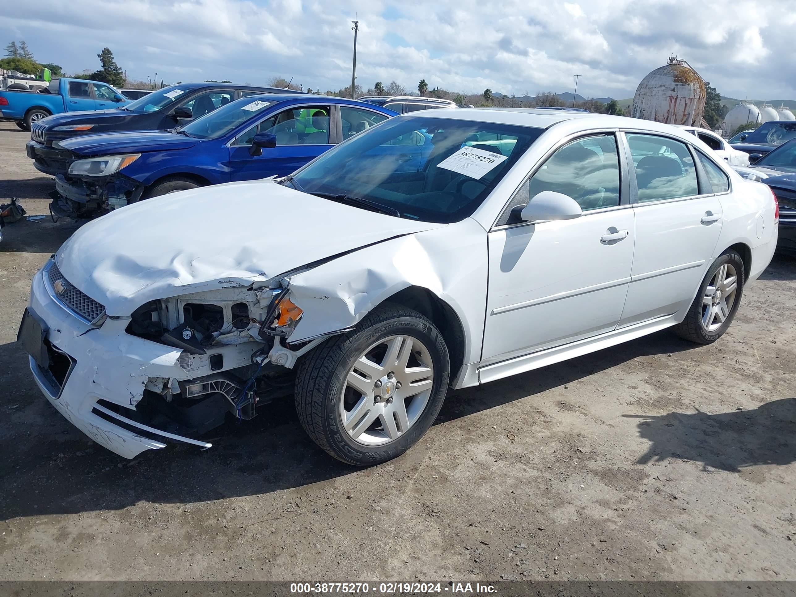 Photo 1 VIN: 2G1WG5E38C1112410 - CHEVROLET IMPALA 