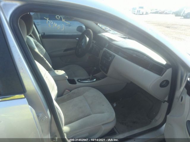 Photo 4 VIN: 2G1WG5E38C1249718 - CHEVROLET IMPALA 