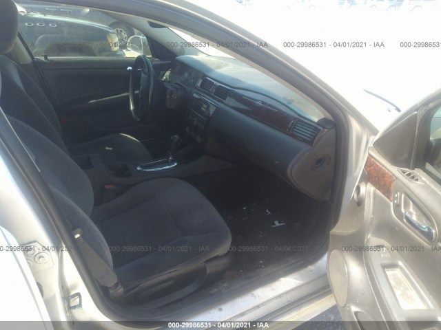 Photo 4 VIN: 2G1WG5E39C1318321 - CHEVROLET IMPALA 