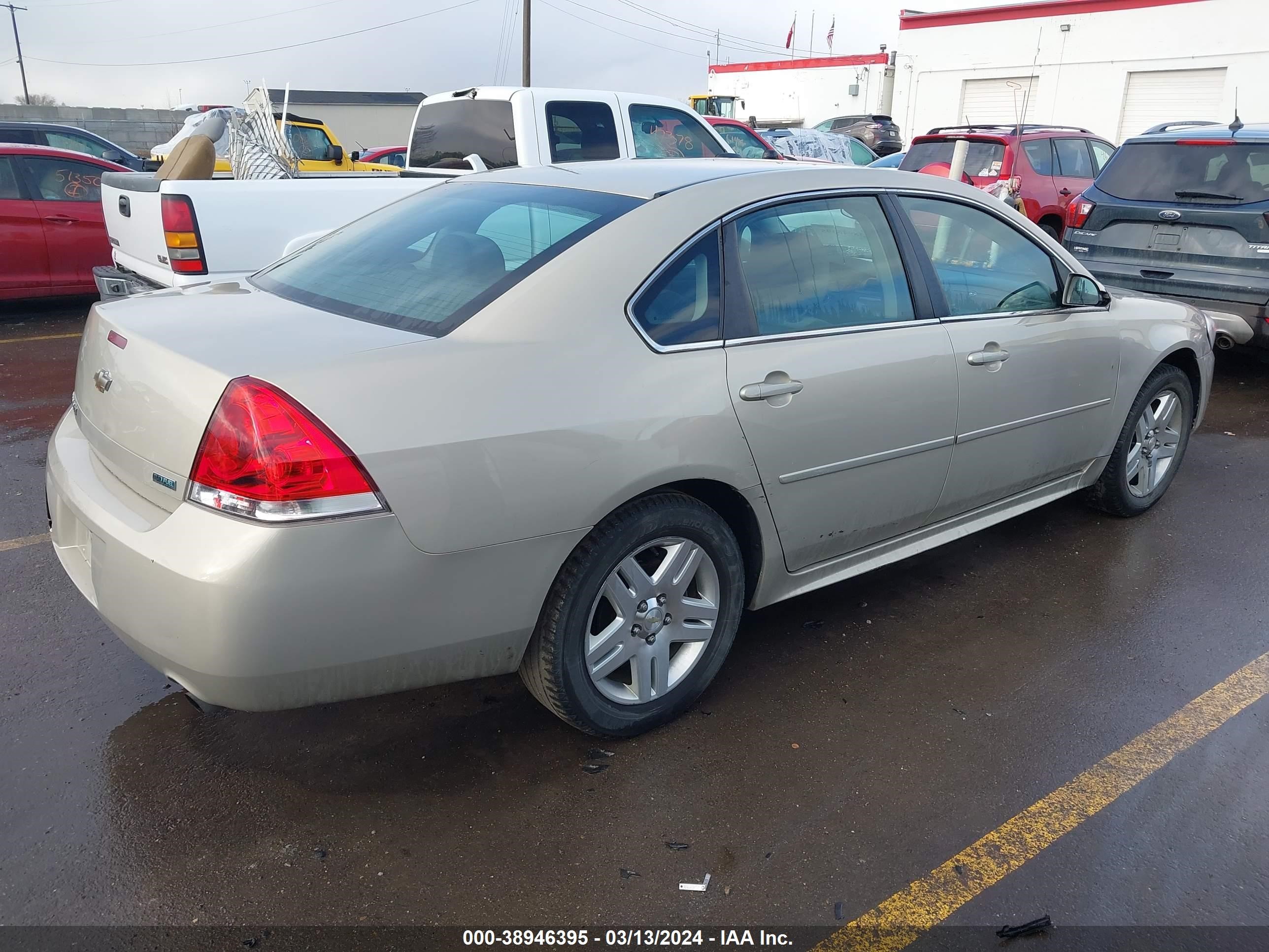 Photo 3 VIN: 2G1WG5E3XC1308168 - CHEVROLET IMPALA 