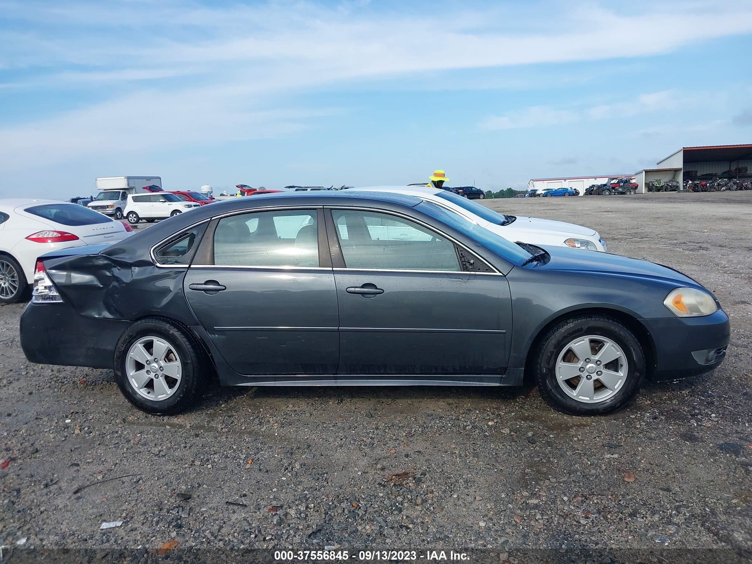 Photo 12 VIN: 2G1WG5EK2B1136367 - CHEVROLET IMPALA 